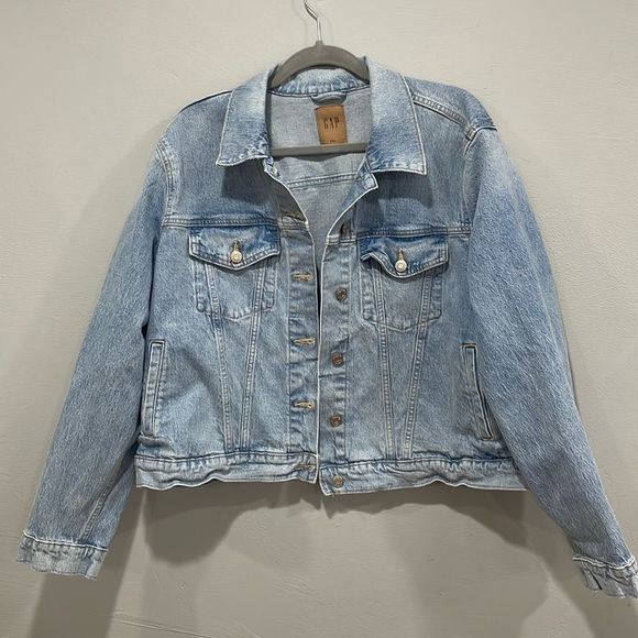 GAP Jackets & Blazers - Gap '90s Icon Denim Blue Jean Cropped Jacket size XXL